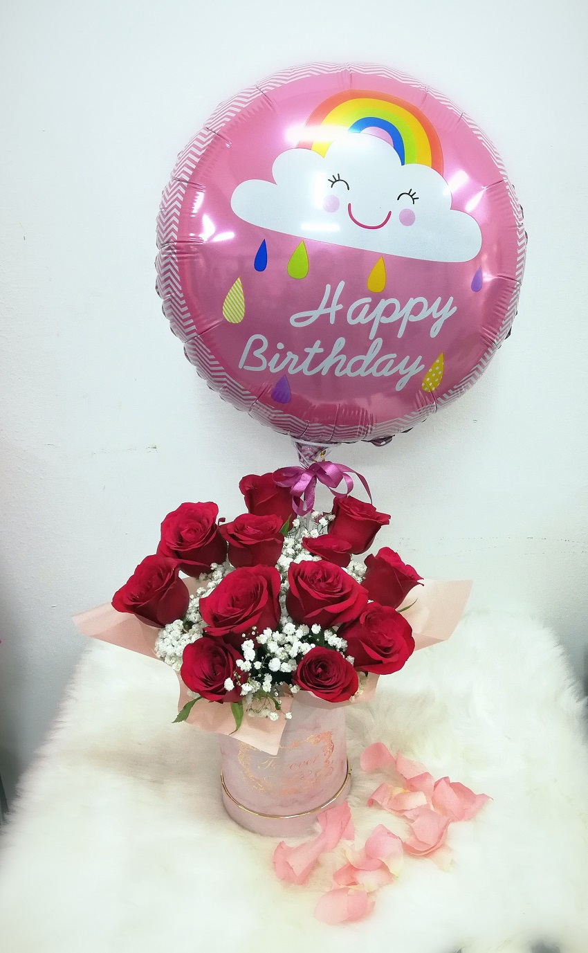 Birthday Balloon & 12 Pink Roses Bouquet