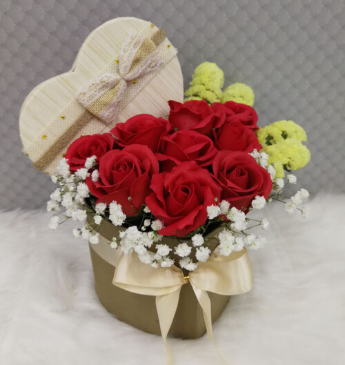 roses with fillers in a beautiful box