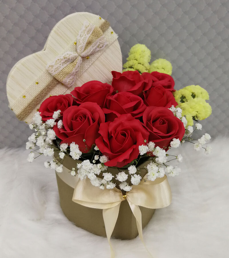 roses with fillers in a beautiful box
