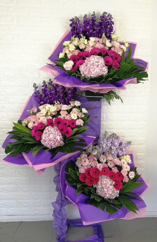 condolences / funeral wreath