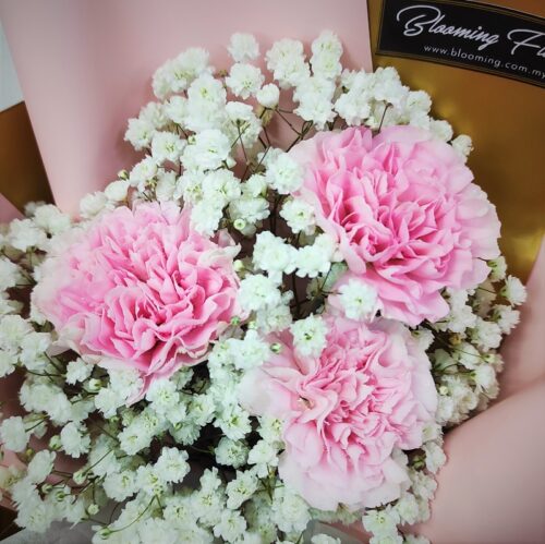 small bouquet flower