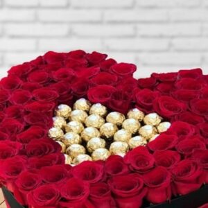 mix 100 roses and chocolate box