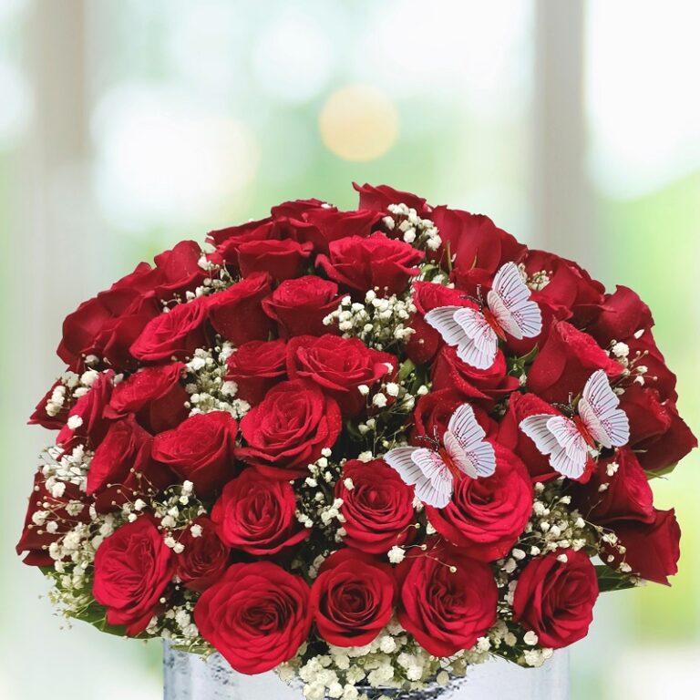 Roses Box Arrangement Blooming Florist